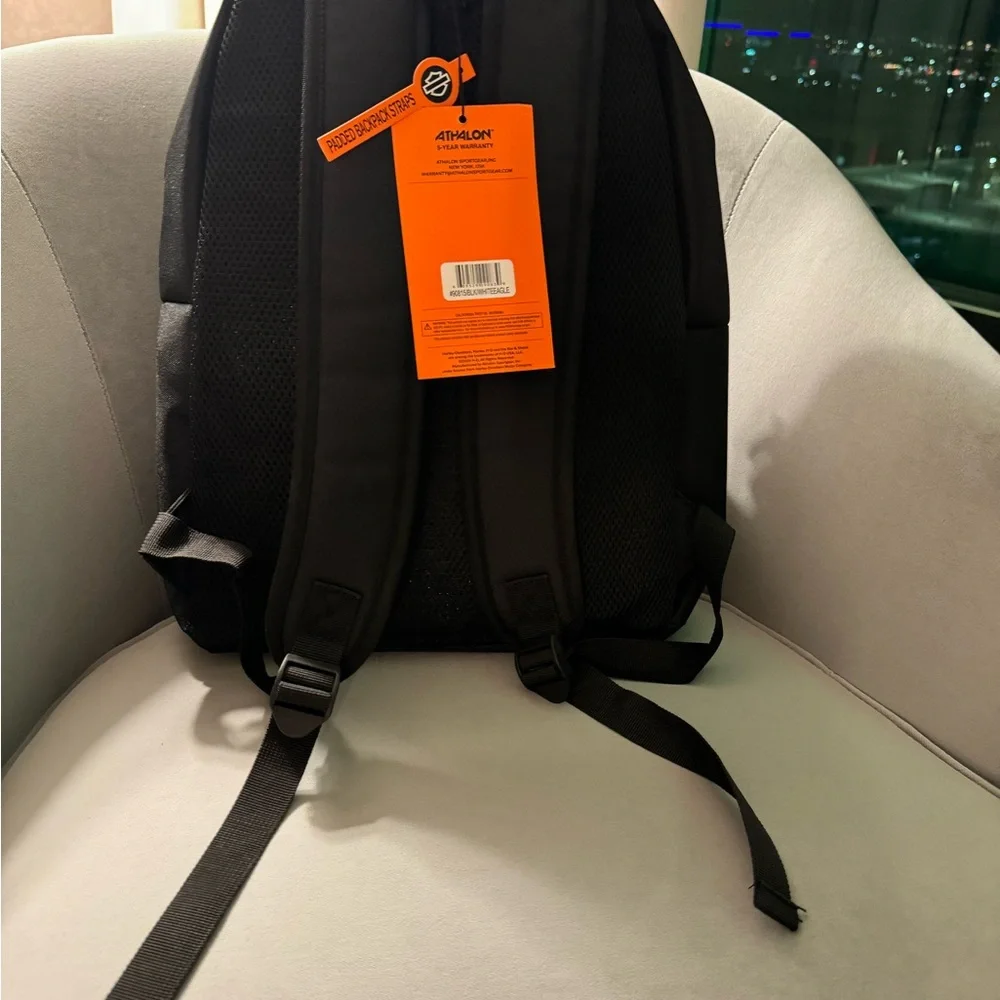 Harley-Davidson Black Backpack with Iconic Eagle Emblem - Picture 3 of 5